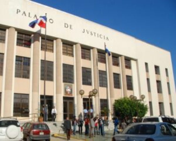 185e3623-palacio-de-justica-300x240