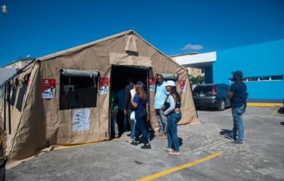 19012023-operativo-salud-publica-en-el-almirante-3-e2fb645d-focus-0-0-375-240