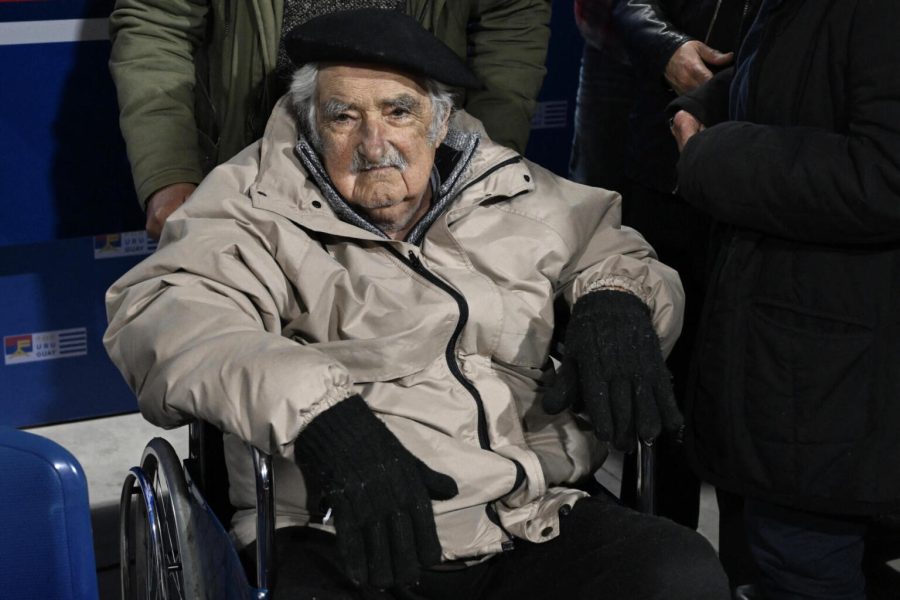 Expresidente-uruguayo-Mujica-vuelve-al-hospital-por-cuarta-vez-1536x1024