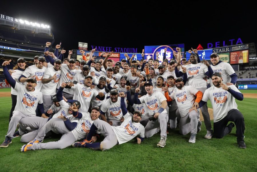 Los-Astros-barren-a-los-Yanquis-y-enfrentaran-a-los-Filis-en-la-Serie-Mundial-1536x1025