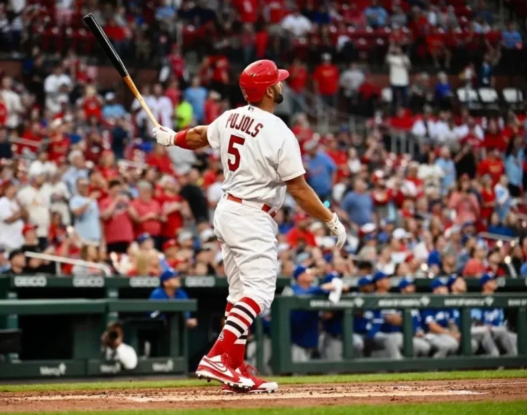 Pujols está a dos batazos de la anhelada marca. Foto: Hoy Digital