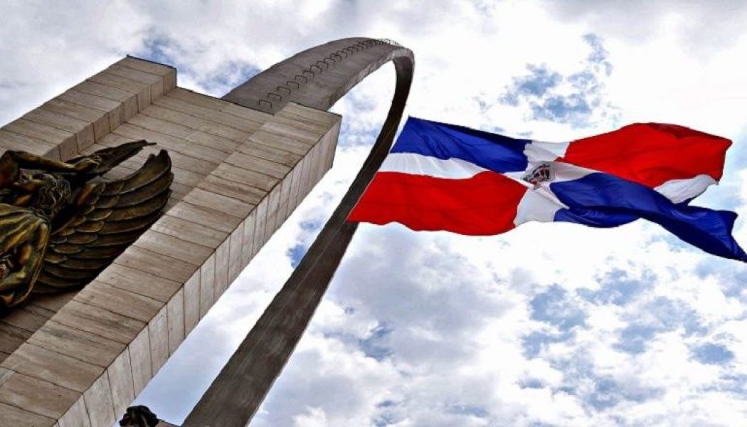 plaza-a-la-bandera-dominicana-edit.jpg_1629748133-770x440