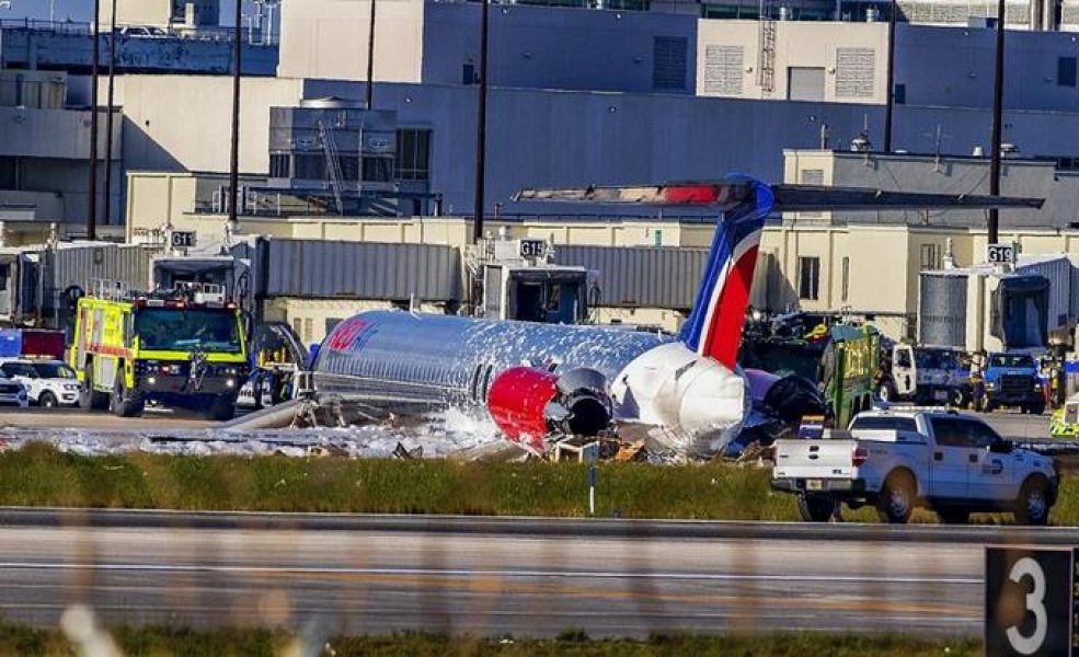 Hasta el momento no se reportan fallecidos tras el accidente. Foto: AP